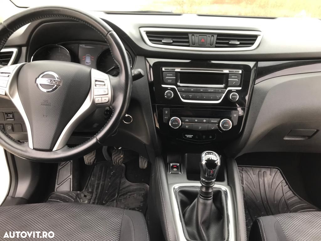 Nissan Qashqai 1.5 DCI N-Connecta - 19