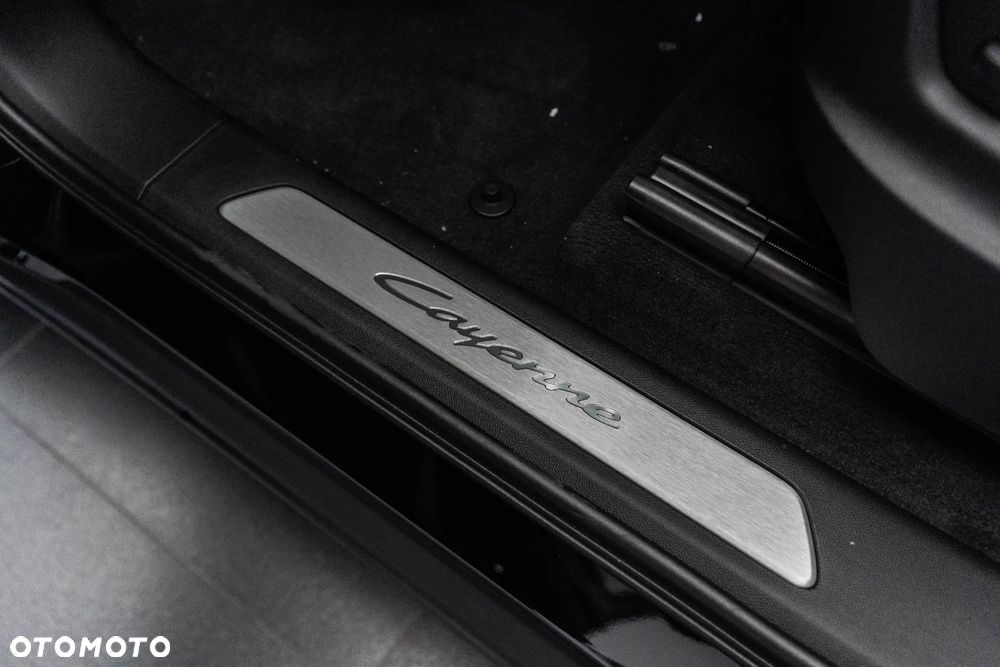 Porsche Cayenne E-Hybrid PHEV - 32