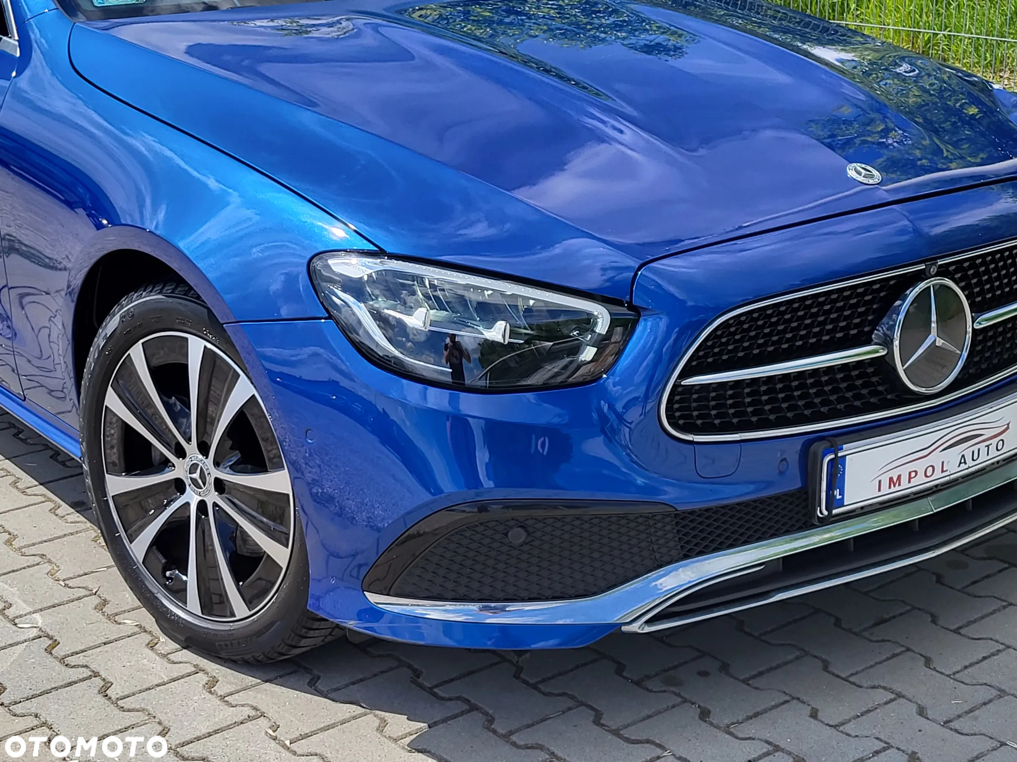 Mercedes-Benz Klasa E 200 Coupe 4-Matic 9G-TRONIC - 22
