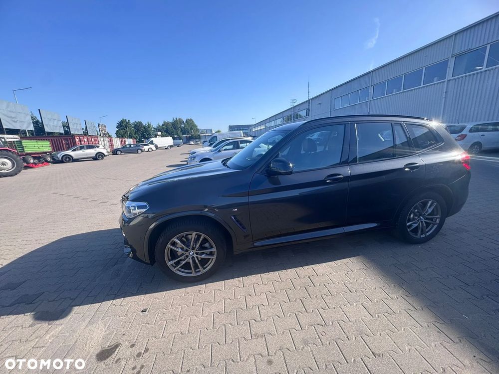BMW X3 xDrive20i mHEV - 8
