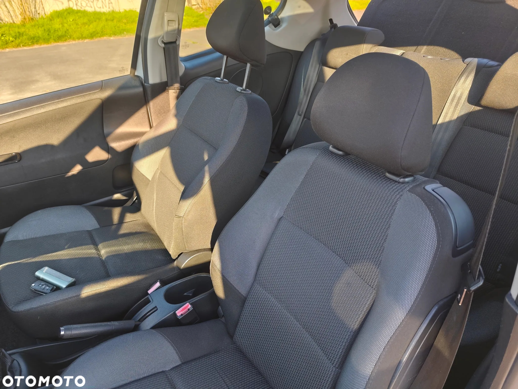 Peugeot 207 90 HDi FAP (Blue Lion) Tendance - 8