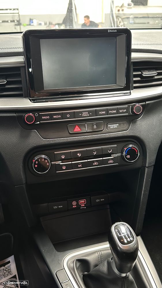 Kia Ceed SW 1.6 CRDi SX - 13