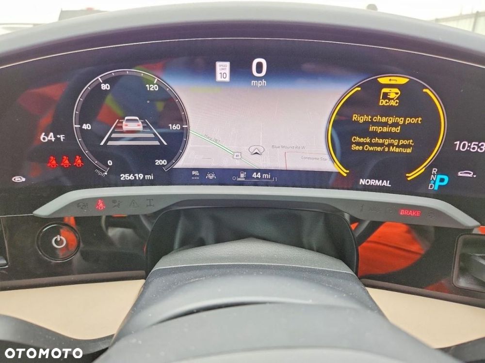 Porsche Taycan - 10