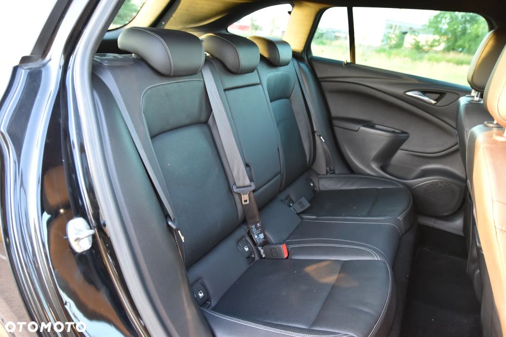 Opel Astra 1.6 Turbo Start/Stop Automatik Innovation - 15