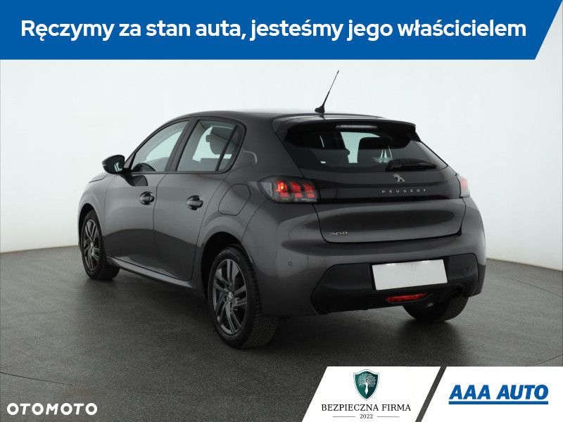 Peugeot 208 - 5
