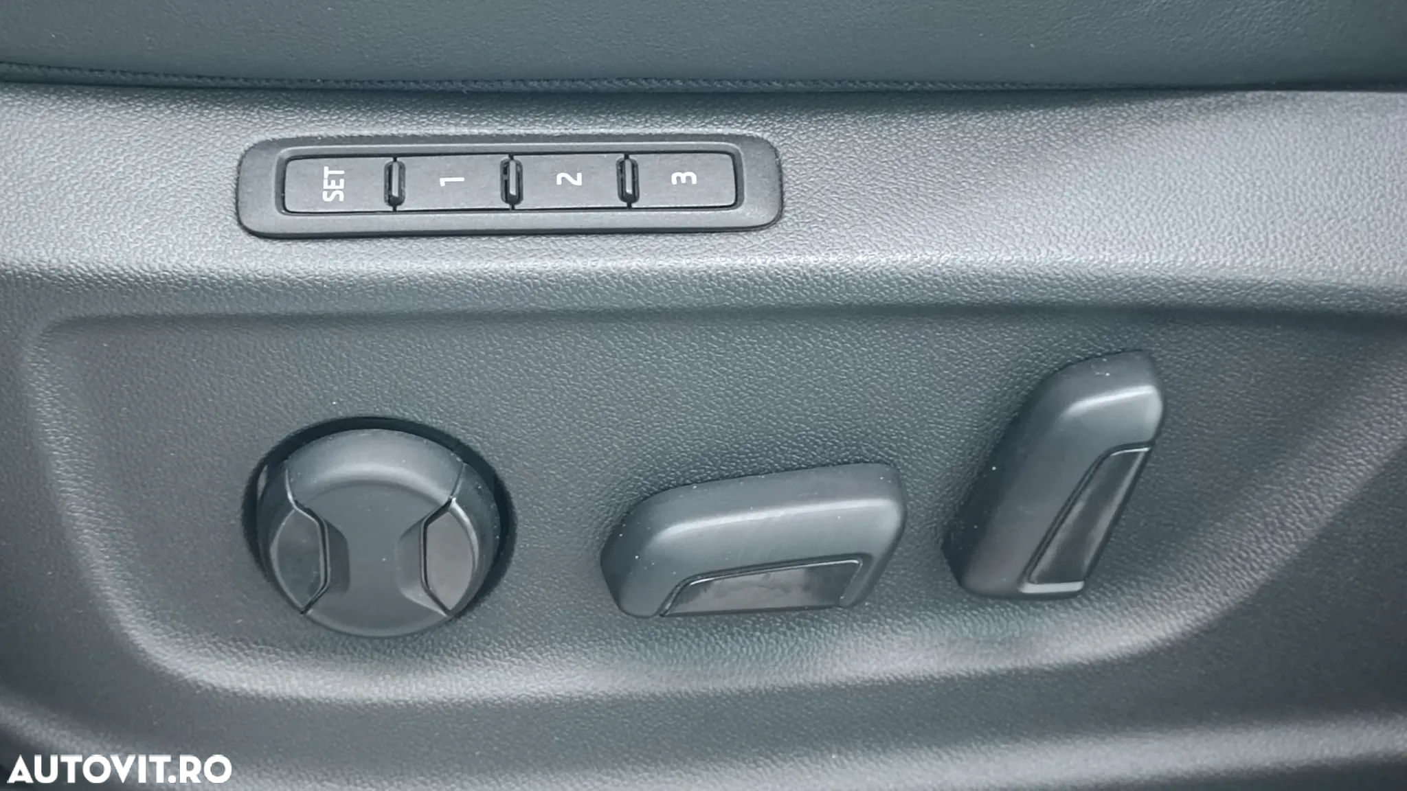 Skoda Kodiaq 2.0 TSI 4X4 DSG RS - 12