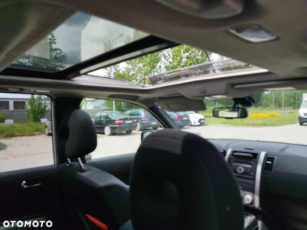 Nissan X-Trail 2.0 dCi SE - 12