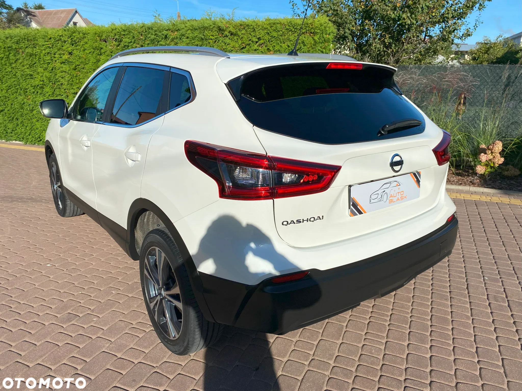 Nissan Qashqai 1.3 DIG-T N-Connecta - 9