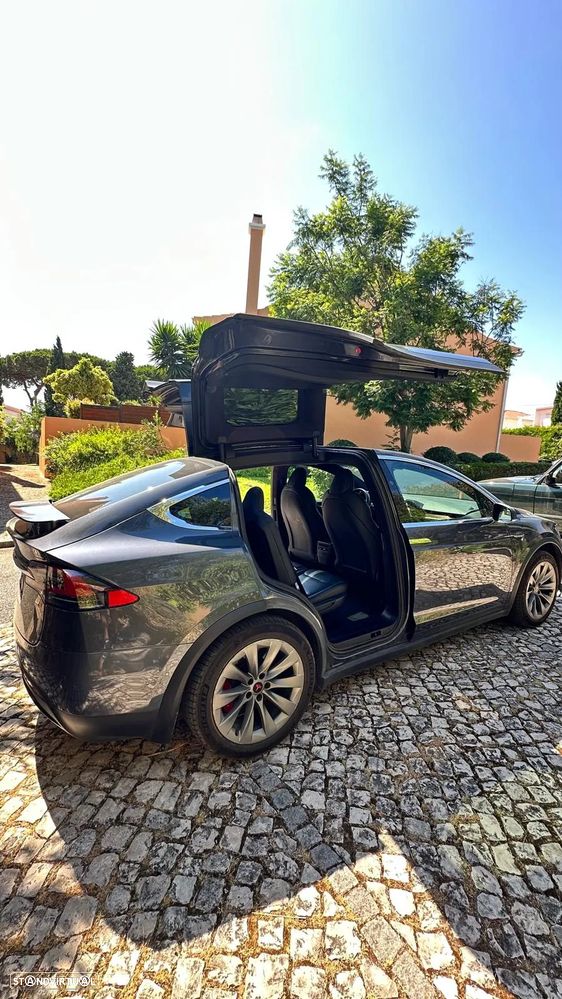 Tesla Model X 100 kWh Long Range AWD - 8