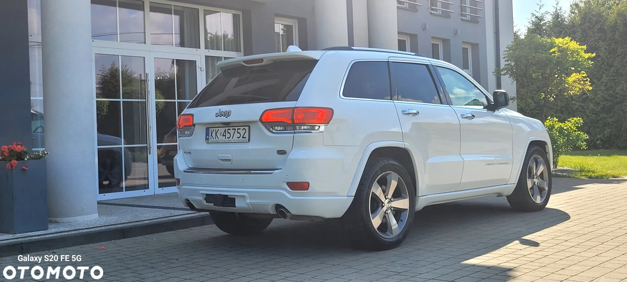 Jeep Grand Cherokee 5.7 V8 HEMI 4WD Automatik Overland - 8
