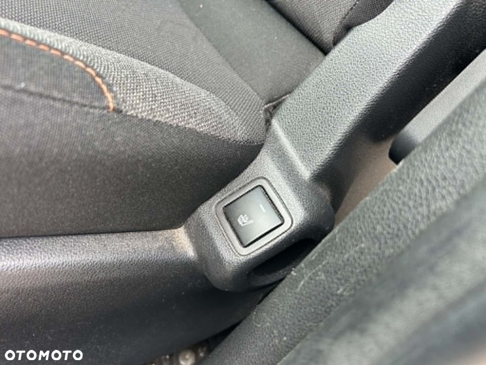 Peugeot Partner BlueHDi 100 Stop&Start ETG6 Active - 18