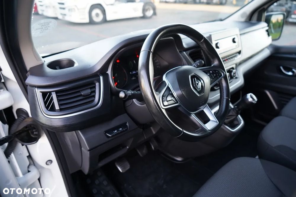 Renault TRAFIC III / BUS / 9 MIEJSC / PIERWSZY WŁAŚCICIEL / POLSKI SALON / 2022 ROK / - 22