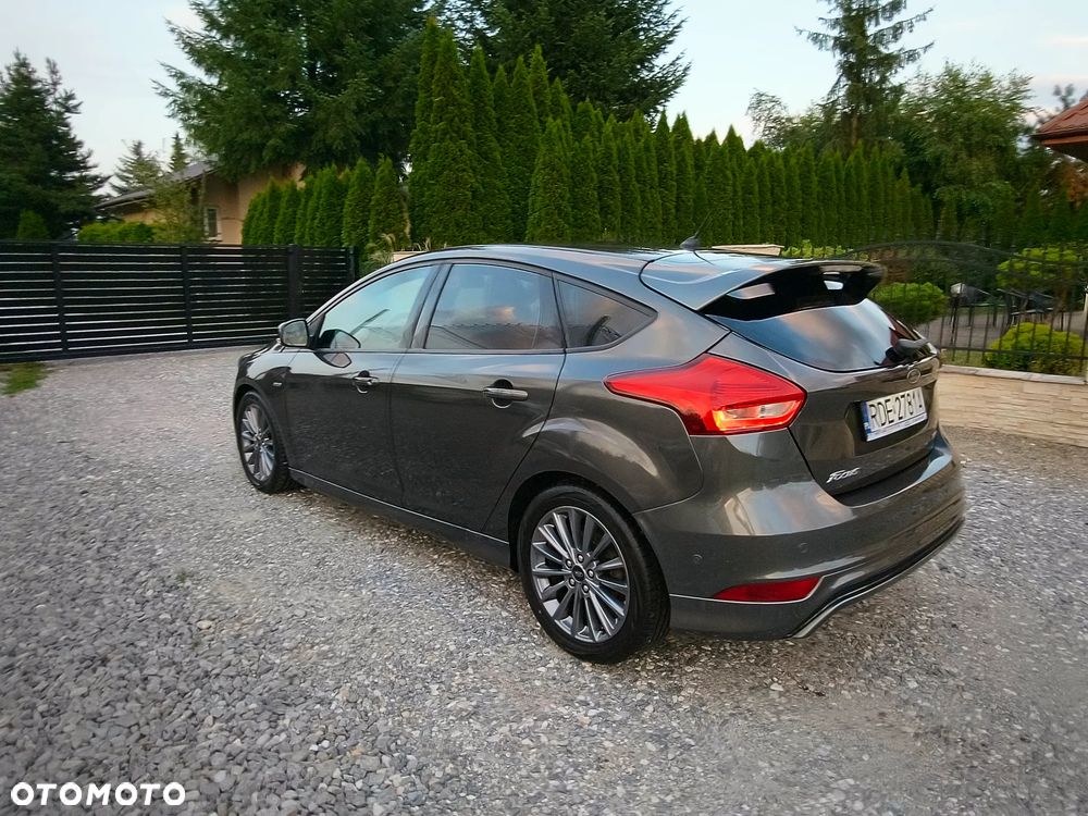 Ford Focus 1.0 EcoBoost ST-Line - 8
