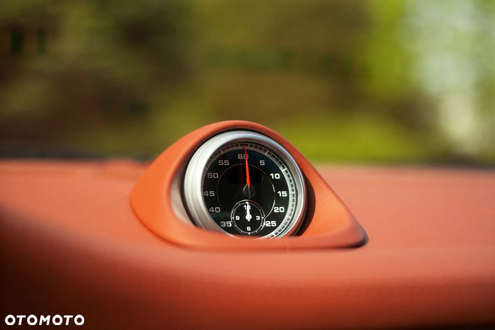 Porsche 911 - 28