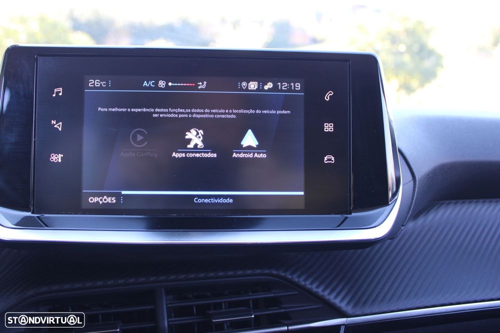 Peugeot 208 1.2 PureTech SE Style - 14