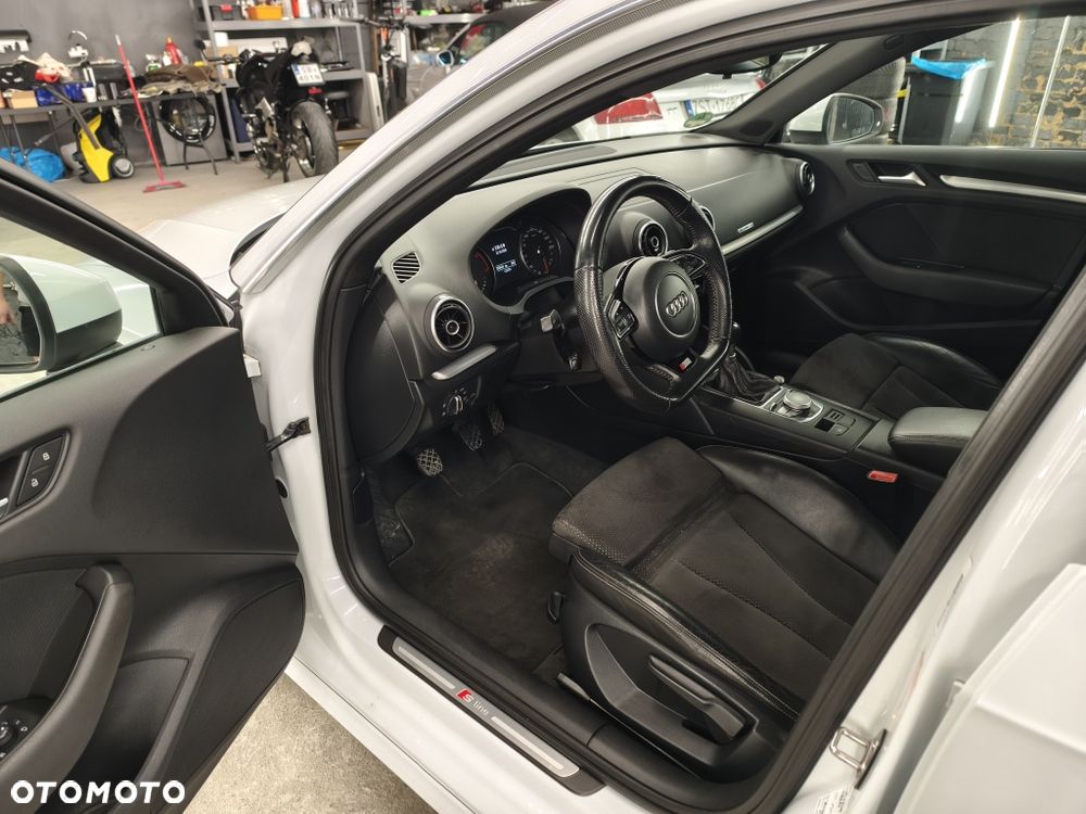 Audi A3 Sportback - 6