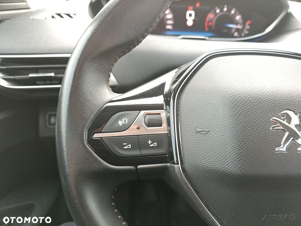 Peugeot 3008 1.2 PureTech Active Pack S&S - 20