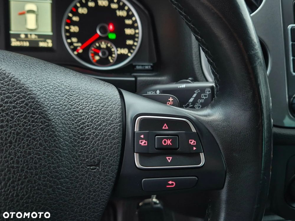 Volkswagen Tiguan 2.0 TDI DPF 4Motion DSG Cup Sport & Style - 17