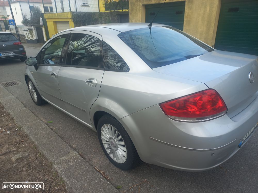 Fiat Linea 1.3 M-Jet Emotion - 4