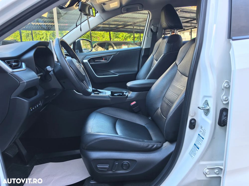 Toyota RAV4 2.5 VVT-iE 4x4 Luxury - 6