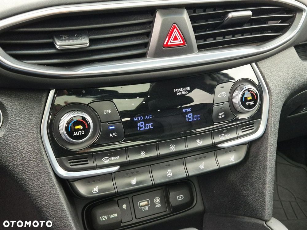 Hyundai Santa Fe 2.0 CRDi Platinum 4WD 7os - 27