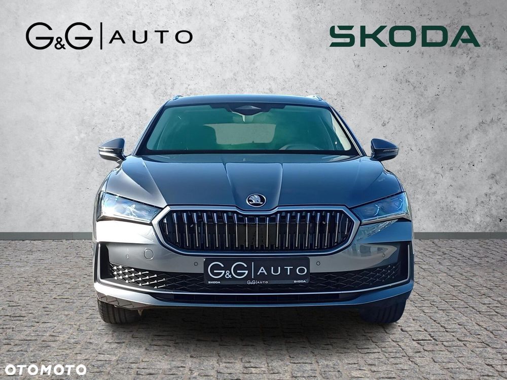Skoda Superb 2.0 TDI SCR Edition 130 DSG - 9