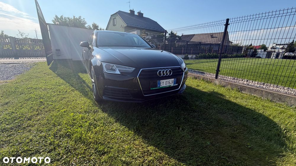 Audi A4 Avant - 1
