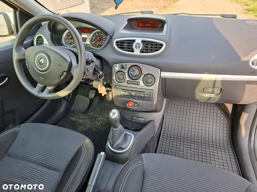 Renault Clio 1.5 dCi Extreme - 15
