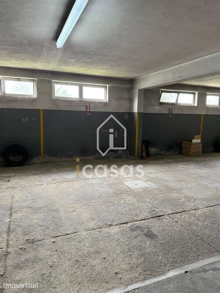 Garagem  Venda em Paredes,Paredes - Grande imagem: 4/6