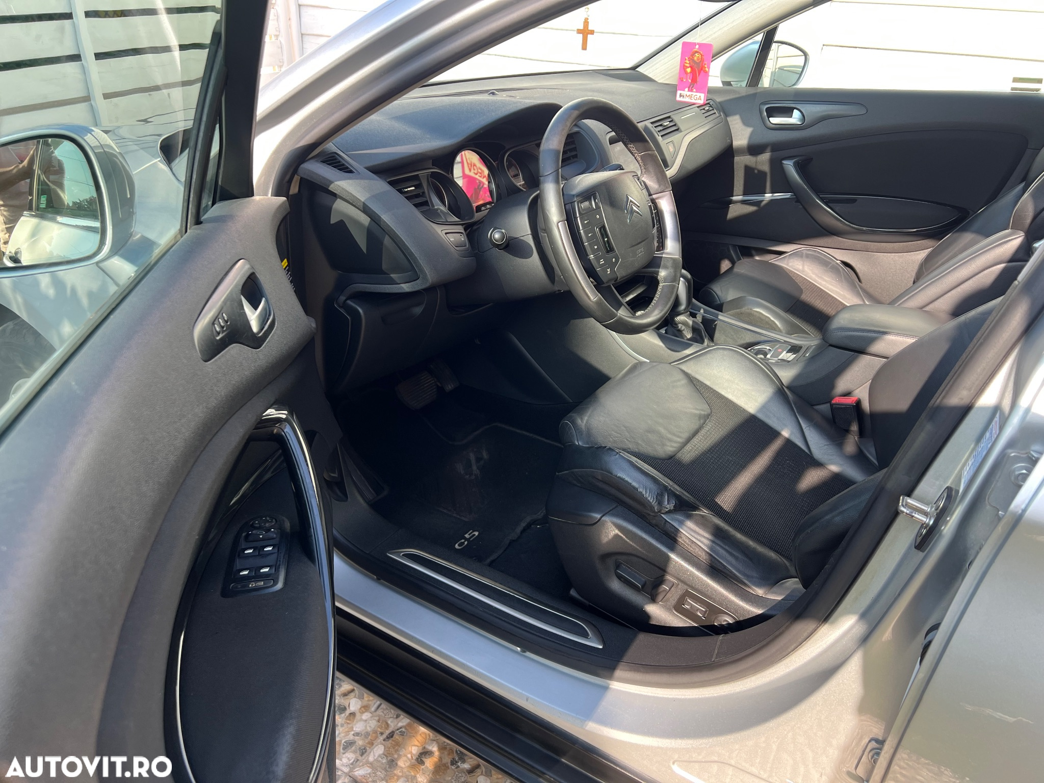 Citroën C5 Tourer HDi 165 FAP Aut. Exclusive - 4