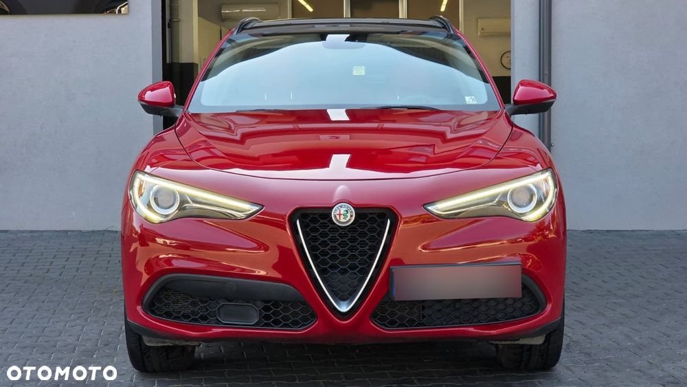 Alfa Romeo Stelvio 2.0 Turbo 16V AT8-Q4 Veloce Ti - 10