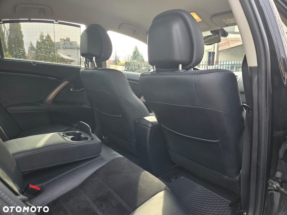 Toyota Avensis 2.0 Prestige MS - 22