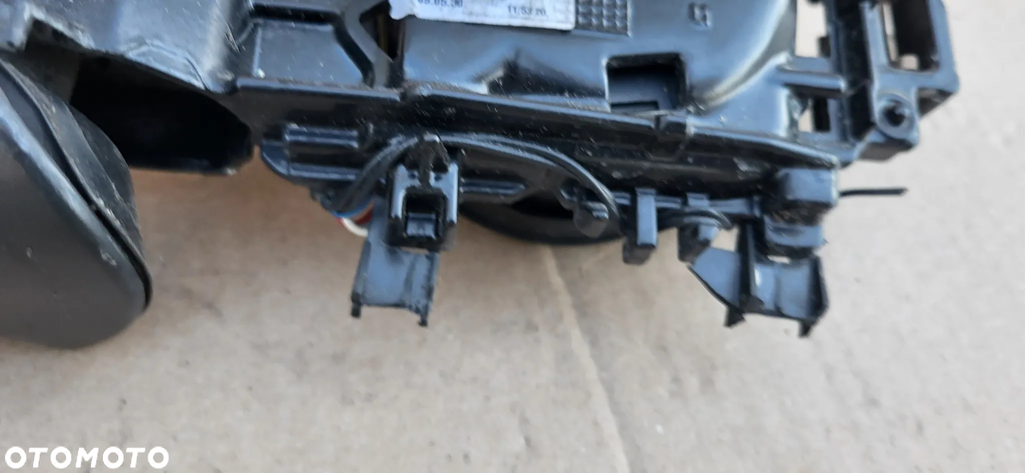 LUSTERKO LEWE AUDI A3 8P 6PIN 8P1858531DA - 7
