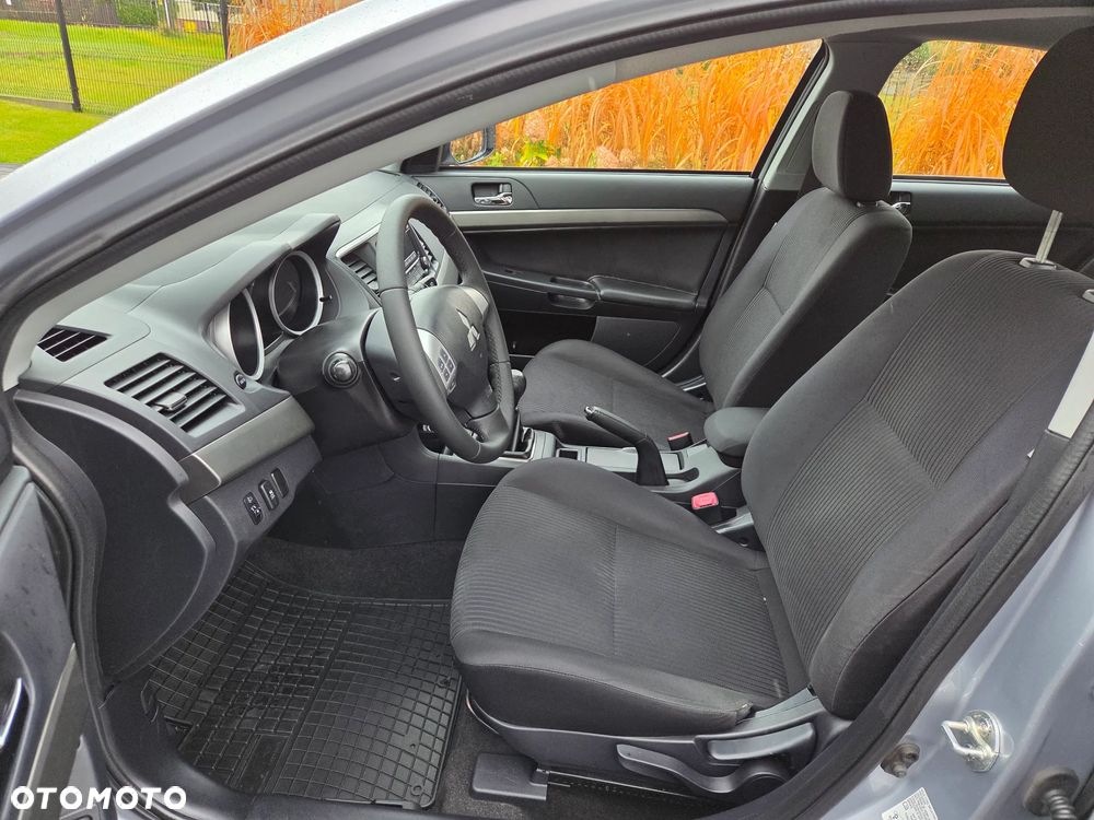 Mitsubishi Lancer Sportback 1.6 ClearTec - 14