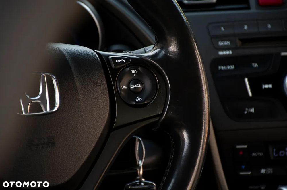 Honda Civic 1.8 i-VTEC Automatik Executive Black Edition - 34