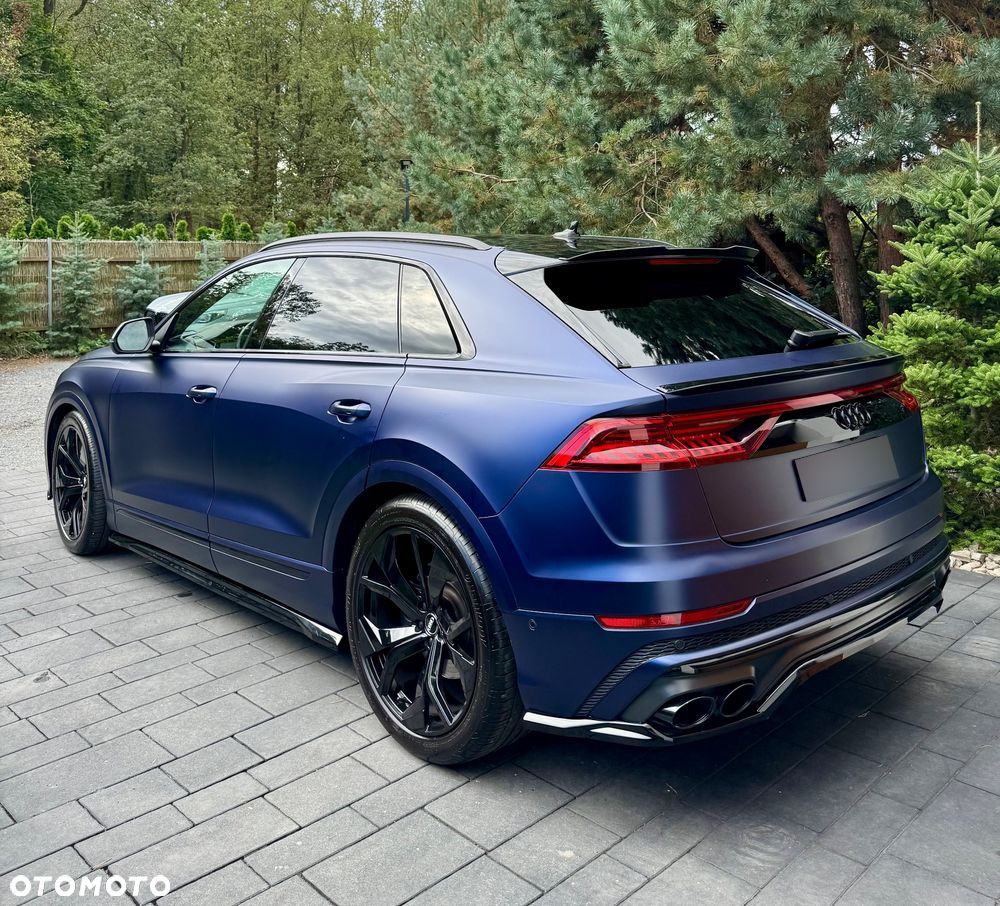 Audi SQ8 - 12