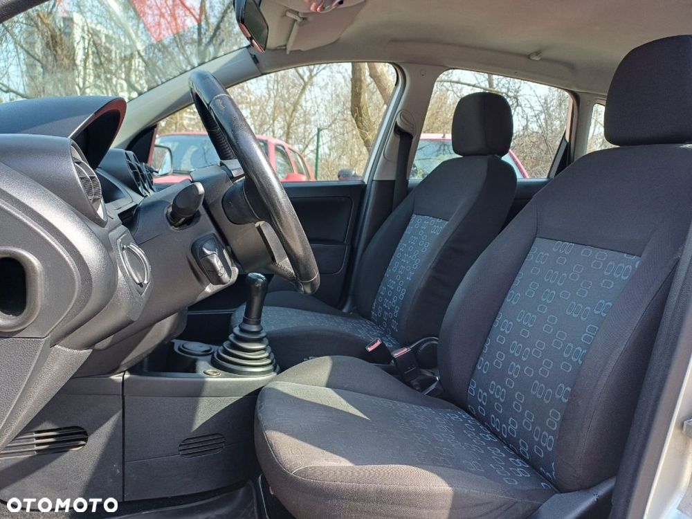 Ford Fiesta - 5