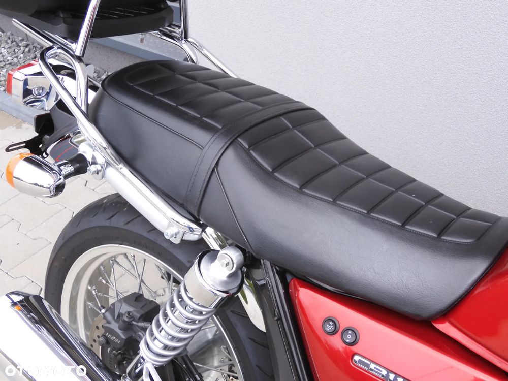 Honda CB - 10