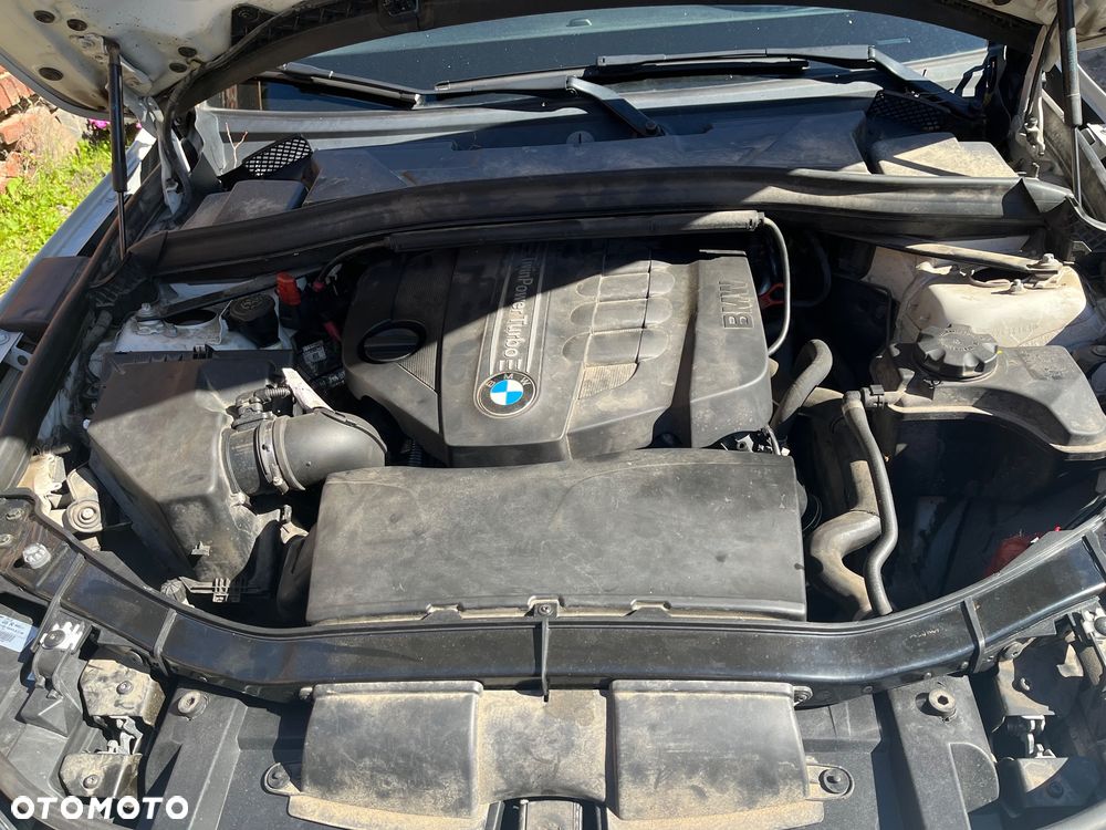 BMW X1 sDrive16d - 8