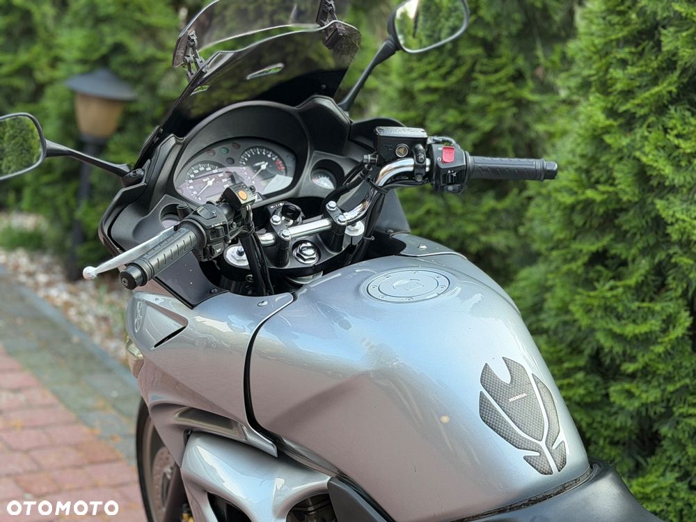 Honda CBF - 15