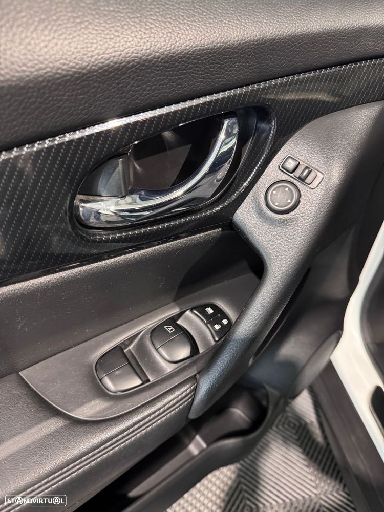 Nissan X-Trail 1.3 DIG-T N-Tec 7L DCT - 33