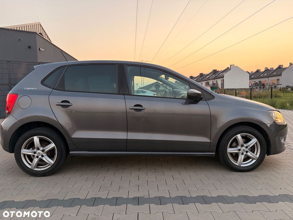 Volkswagen Polo 1.4 Team - 16