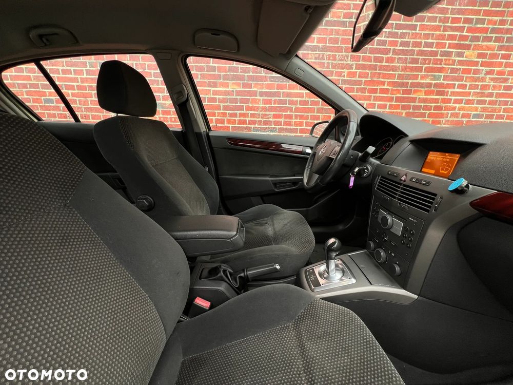 Opel Astra - 14