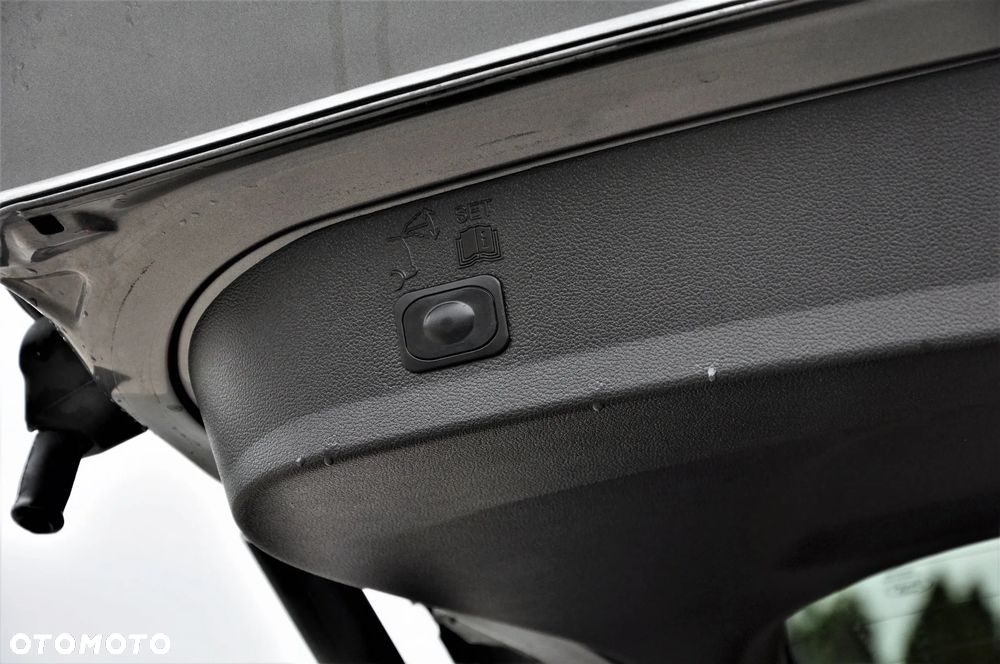 Ford Kuga 2.0 TDCi 4WD Titanium - 19