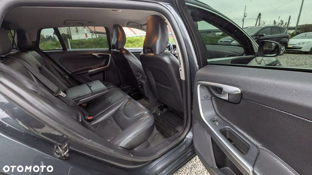 Volvo V60 - 22