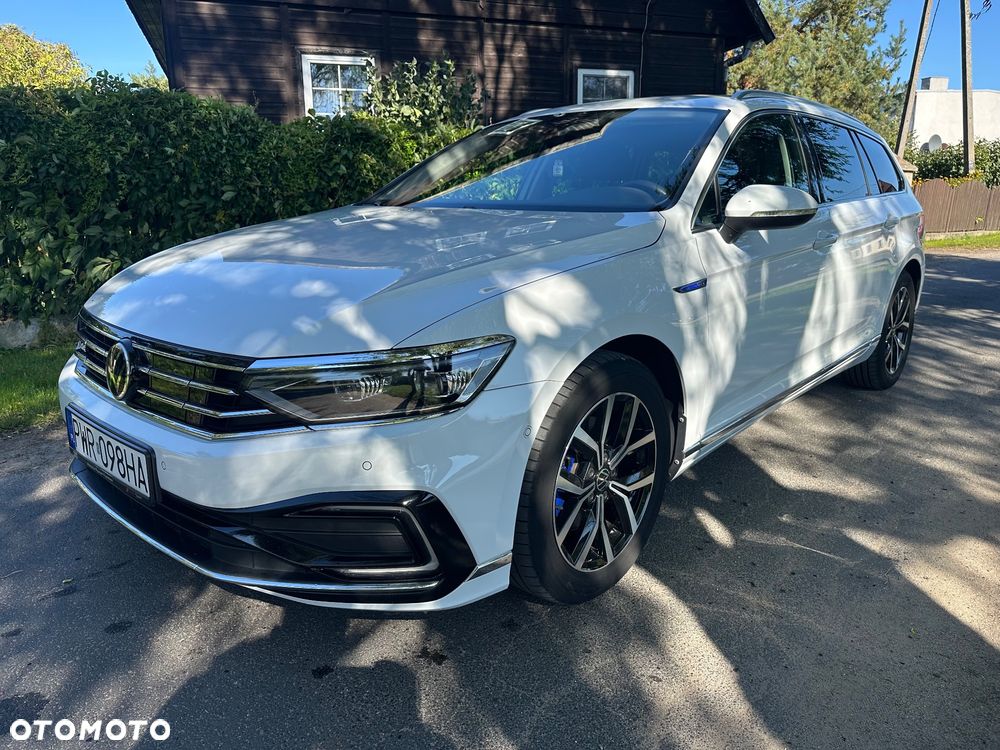Volkswagen Passat - 18