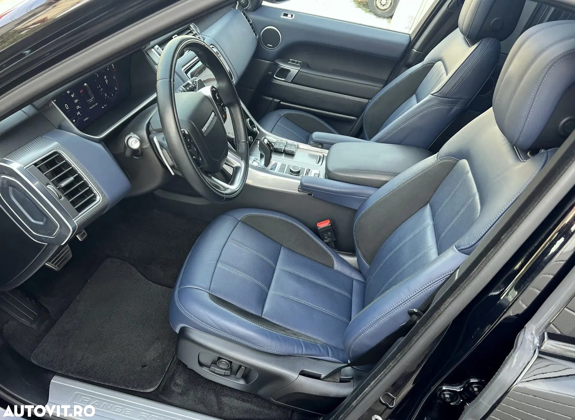 Land Rover Range Rover Sport 3.0 I TDV6 SE - 11