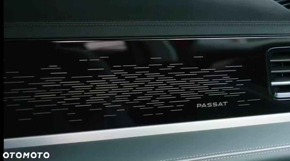 Volkswagen Passat 2.0 TDI SCR DSG Elegance - 4