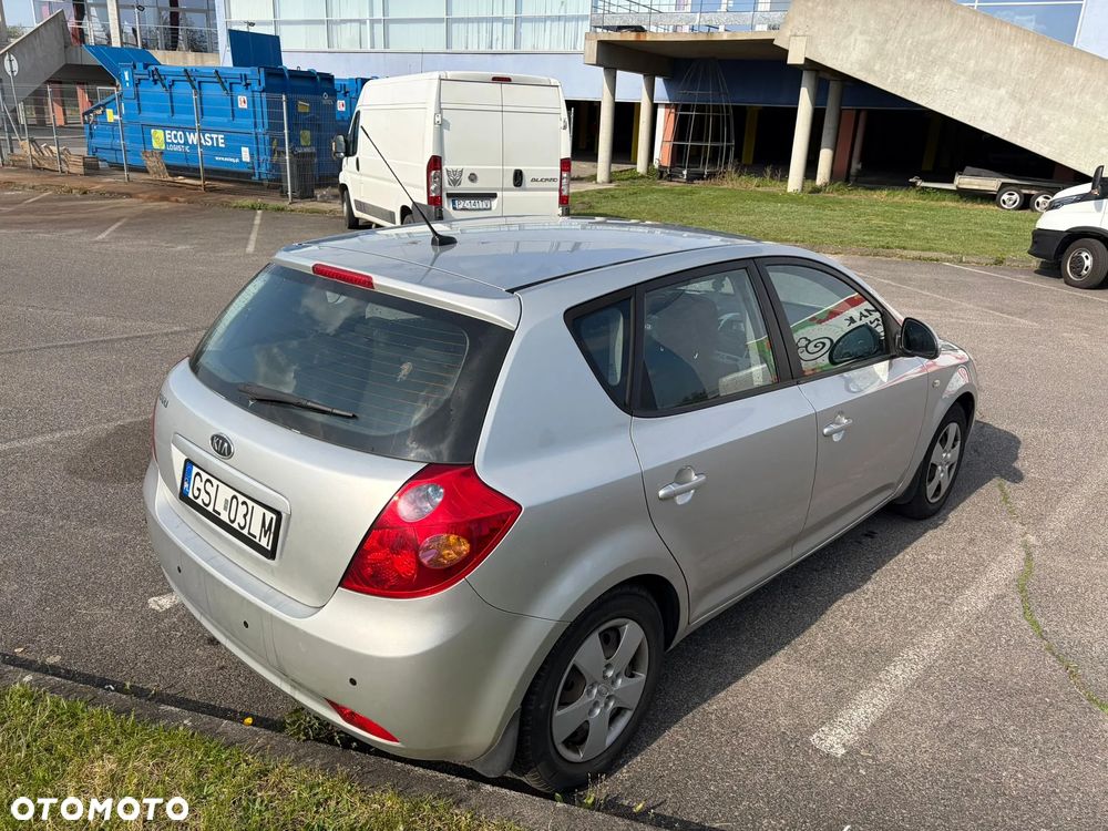 Kia Ceed 1.6 Optimum - 9