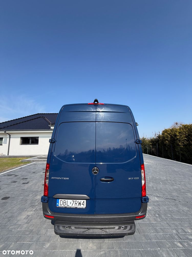 Mercedes-Benz SPRINTER MULTICAB - 17